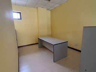 Local comercial en alquiler en Cascajos - Piqueras en Logroño