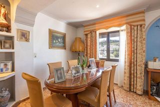 Casa adosada en venta en Alcalá la Real