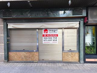 Local comercial en alquiler en Centro - El Pilar en Ciudad Real