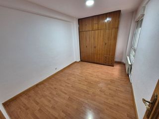 Piso en alquiler en Delicias en Valladolid