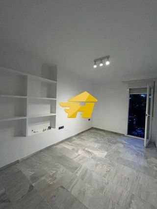 Dúplex en alquiler en Cerrado Calderón - El Morlaco en Málaga