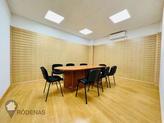 Local comercial en alquiler en Centro en Aranjuez