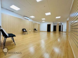 Local comercial en alquiler en Centro en Aranjuez