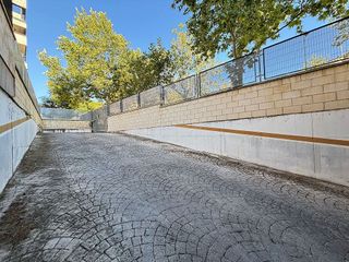 Garaje en venta en PAU 2-600 en Puertollano