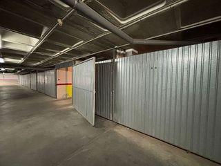 Garaje en venta en PAU 2-600 en Puertollano