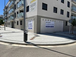 Local comercial en venta en Las Villas - Sta Ana en Valladolid