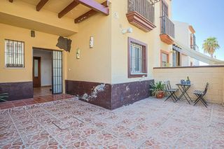Casa adosada en venta en Burguillos