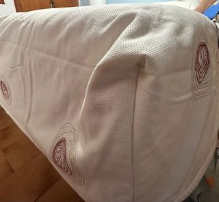 Edredón-colcha blanco con morivos esféricos, 150cm