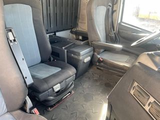 Camion Iveco 500, Año 2008, 3 plazas, ITV en vigor