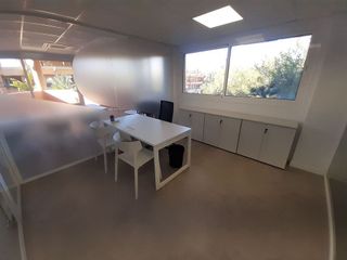 Oficina en alquiler en Los Naranjos - Las Brisas en Marbella