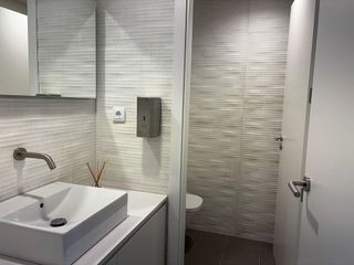 Oficina en alquiler en Les Corts en Barcelona