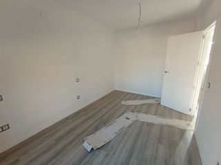 Casa adosada en venta en Tomelloso