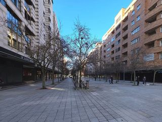 Piso en alquiler en Ermitagaña - Mendebaldea en Pamplona