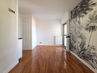 Piso en alquiler en Ermitagaña - Mendebaldea en Pamplona