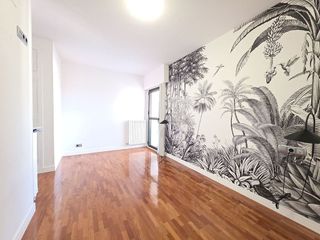 Piso en alquiler en Ermitagaña - Mendebaldea en Pamplona