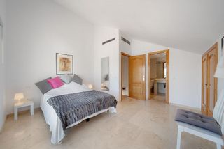 Dúplex en venta en Los Naranjos - Las Brisas en Marbella