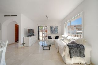 Dúplex en venta en Los Naranjos - Las Brisas en Marbella