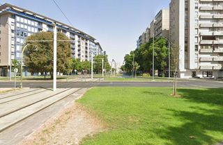 Local comercial en alquiler en Parque María Luisa - Huerta de la Salud - Giralda Sur en Sevilla