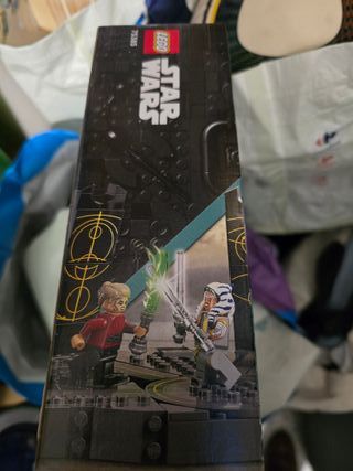 LEGO Star Wars 75385 Duelo Ahsoka Tano