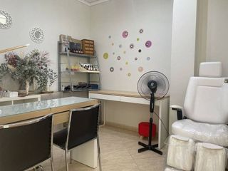 Local comercial en venta en El Cabanyal- El Canyamelar en Valencia
