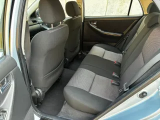 Toyota Corolla automático