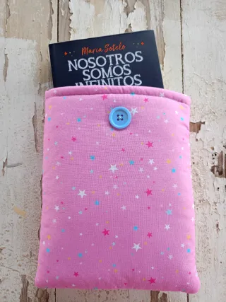 Funda para libro con estrellas
