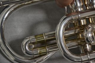 Corneta Sib Besson BE928 Sovereign Plateada