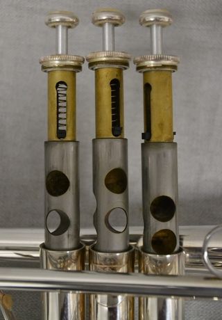 Corneta Sib Besson BE928 Sovereign Plateada