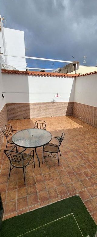 Casa adosada en alquiler en Rinconada (La)