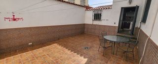 Casa adosada en alquiler en Rinconada (La)