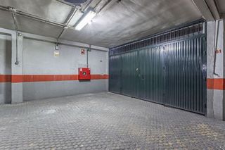 Garaje en venta en Pajaritos - Plaza de Toros en Granada