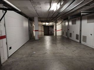 Garaje en venta en Olot