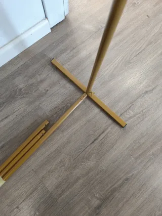 Arco de decoración dorado