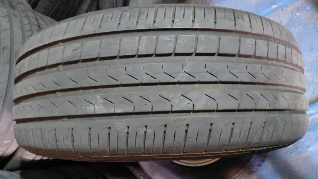 Neumáticos 235/55/19