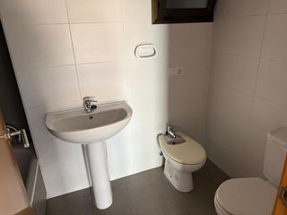 Piso en venta en Monserrat