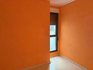 Piso en venta en Monserrat