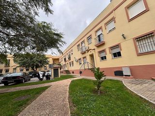 Piso en venta en La Banda - Campo de Fútbol en Chiclana de la Frontera