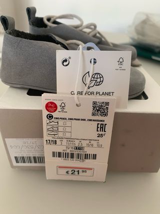 Zapatos Zara bebé T. 17/18 con etiqueta
