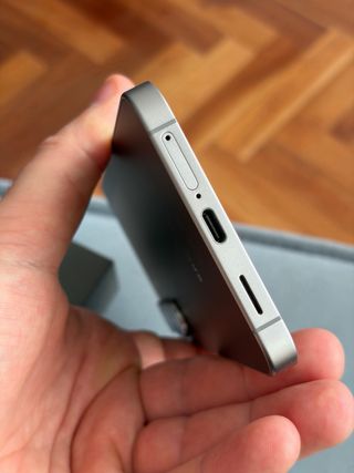 Samsung Galaxy S25 FE Gris