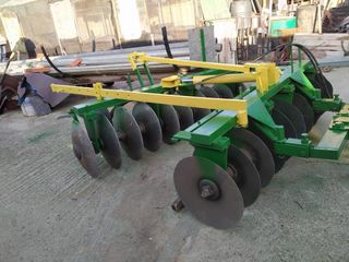 Grada de discos hidráulica