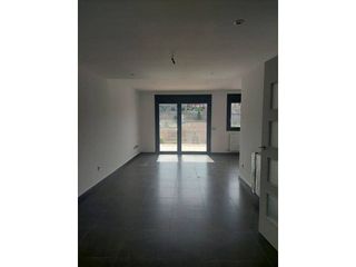 Casa adosada en venta en Cervera