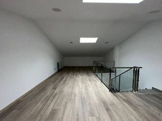 Casa adosada en venta en Cervera