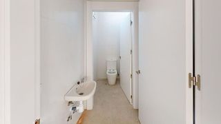 Nave industrial en venta en Renfe - Bulevar 1º y 2º Fase en Jaén