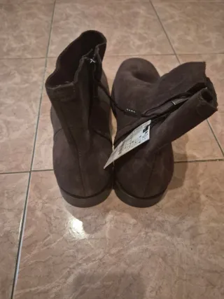 Botín serraje marrón Zara hombre