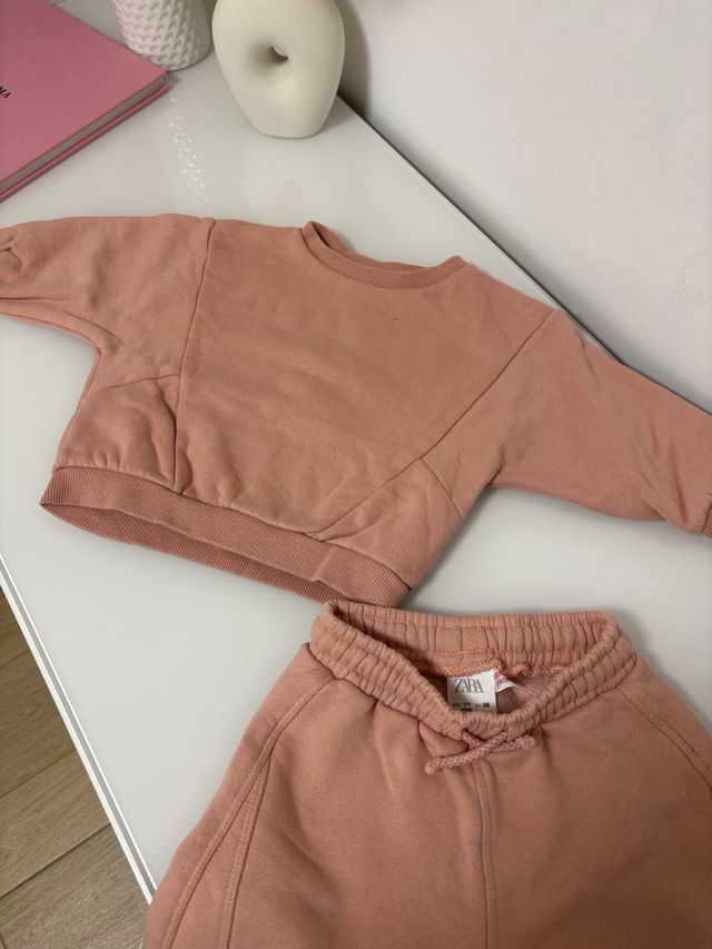 Chándal Zara 12/18 meses niña