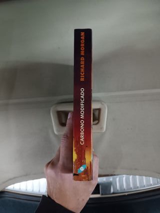 Carbono modificado. Takeshi Kovacs 01 - Richard Mo