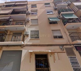 Piso en venta en Benetússer