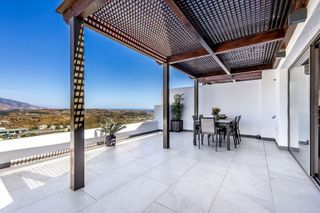 Dúplex en venta en Calahonda en Mijas