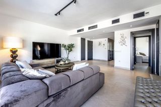 Dúplex en venta en Calahonda en Mijas