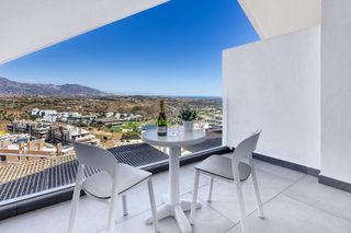 Dúplex en venta en Calahonda en Mijas